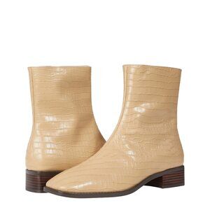 INTENTIONALLY BLANK Tour Ojai 6 M